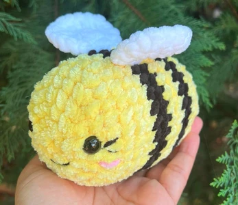 Basic Bee Plushie Pattern