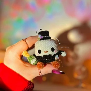 Marshmallow Groom