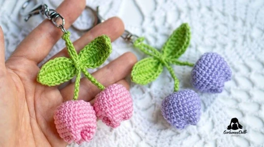 tulip keychain