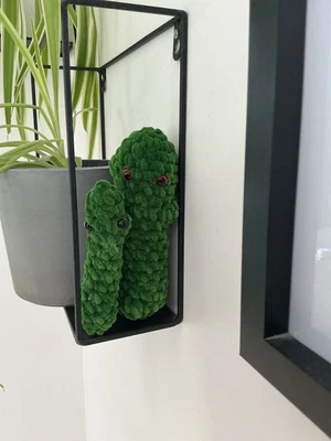 Chunky and skinny pickles (no sew)