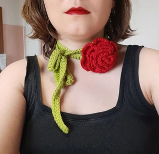 Crochet Floral Choker : Rose