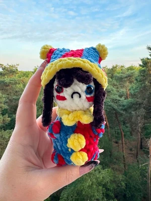 chibi pomni - the amazing digital circus crochet pattern - no sew or low sew