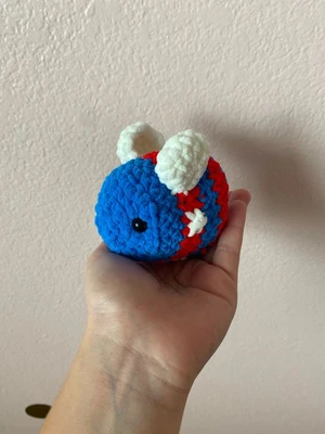 Patriotic bee