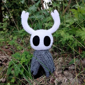 Hollow knight - Crochet plush