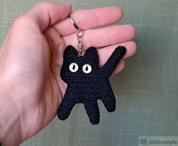 Scared Void Cat Crochet Pattern | Black Cat Keychain | 2Dgurumi Animal | Gothic Halloween Amigurumi