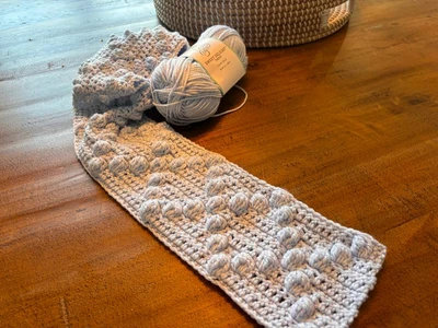 Diamond Bobble Scarf