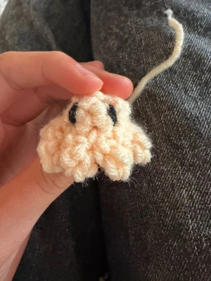 Tiny octopi