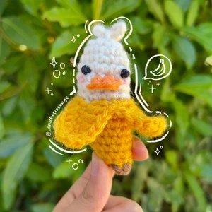No Sew Banana Goose Crochet Pattern