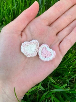 Simple Lace Heart