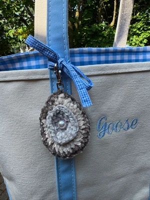 The Oyster Keychain