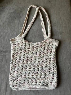 Iris Vacation Tote