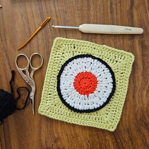 Sushi maki granny square