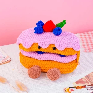 Blueberry Cream Cake Crochet Pattern