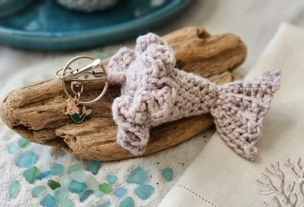 Tiny Mermaid Tail with Skirt Multipurpose Clip / Keychain