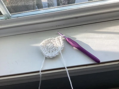 Tiny trinket Holder