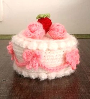 strawberry rose flavoured cake plush