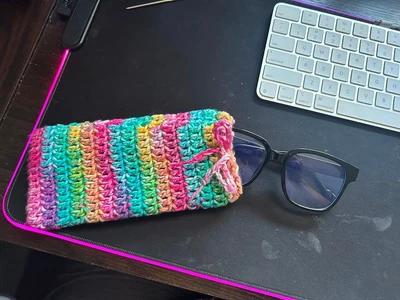 Crochet Glasses/Sunglasses Holder