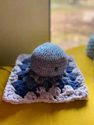 Giant Octopus No-Sew