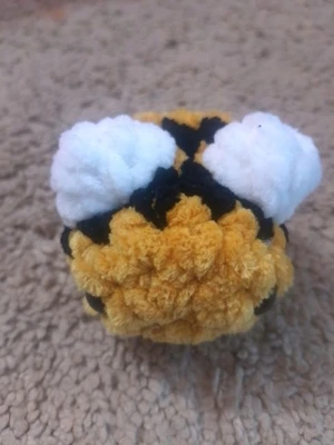 Mini no sew bee