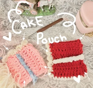 Cake Slice Pouch