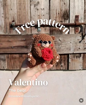 Valentino the bear crochet pattern