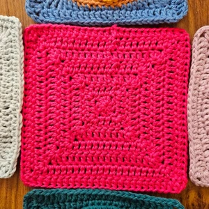 Plain granny square