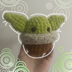 Grogu/Baby Yoda plush!