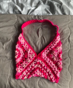 Pink flower granny square bag