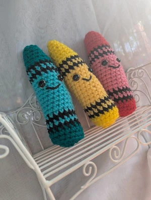 Crafty@qs Crayon Buddies!
