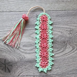 Sugar Petals Floral Bookmark Crochet Pattern