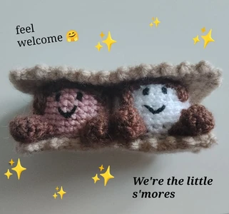 Sticky & Sweet the little s\'mores