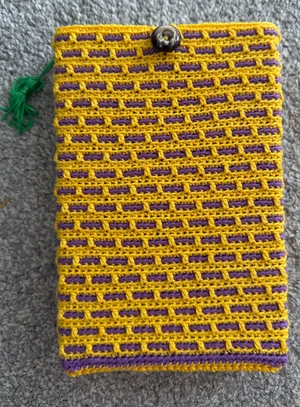 Brickwork Book Sleeve - Mosaic Crochet