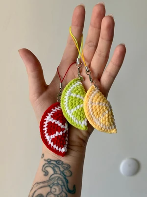 Citrus Slice Keychain | Mini Fruit Amigurumi & Bag Charm