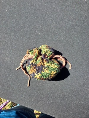 Ruffled Top Dice Bag