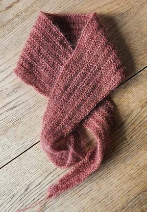 SIMPLE SLIP STITCH NECK SCARF