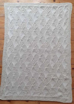 TEXTURED DIAMOND BABY BLANKET