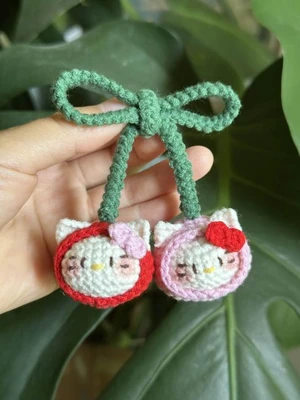 Cherry Twin Kitty