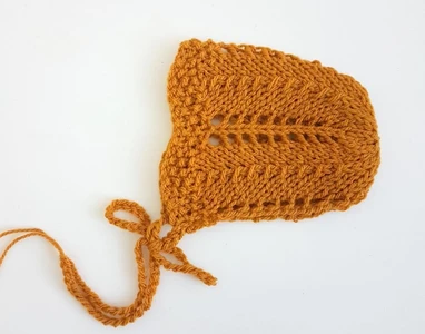 Lace Pattern & Seed Stitch Bonnet Knitting Pattern. Newborn /0-3 months