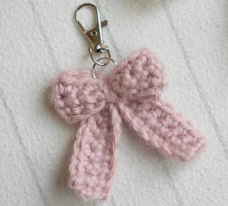Bow keychain