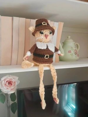 Pilgrim Boy Shelf Cat