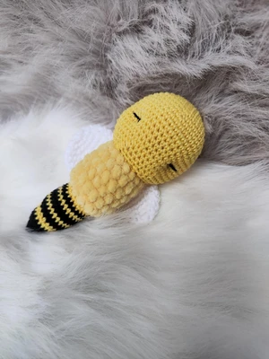 Bee toy rattle