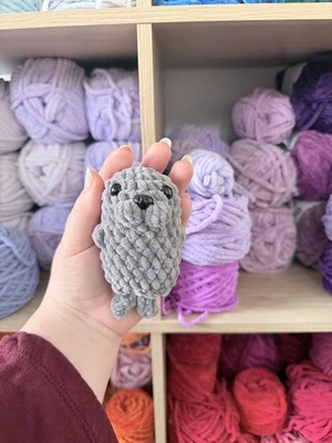 Baby Seal - No Sew Crochet Pattern