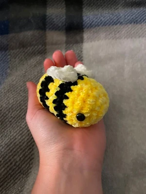 Mini bee