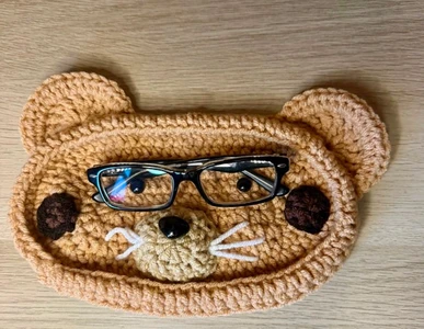 Handmade Crochet Jaguar Eyeglasses Holder Pattern