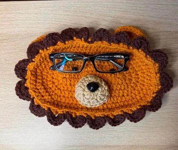 Handmade Crochet Lion Eyeglasses Holder Pattern