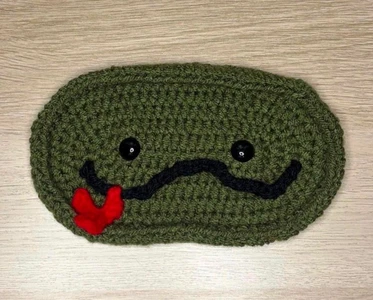 Handmade Crochet Snake Eyeglasses Holder Pattern