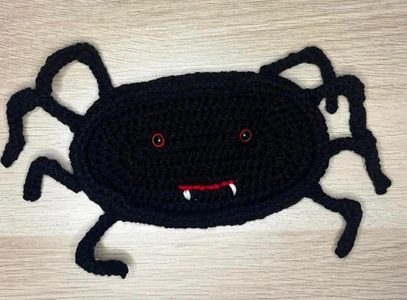 Handmade Crochet Spider Eyeglasses Holder Pattern