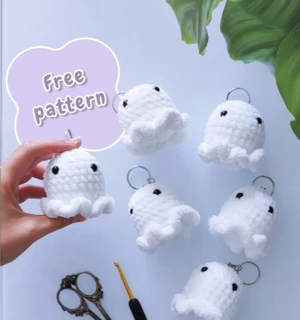 Free Ghostie Keychain Pattern