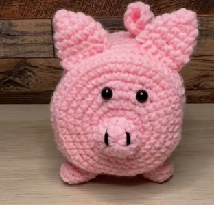 Handmade Crochet Pig Toilet Roll Cover Pattern