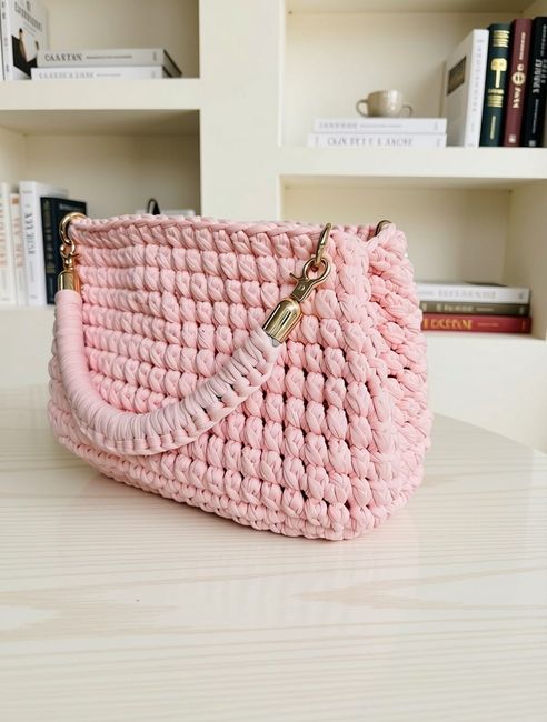 Peach Sunset Crochet Bag: Crochet pattern | Ribblr